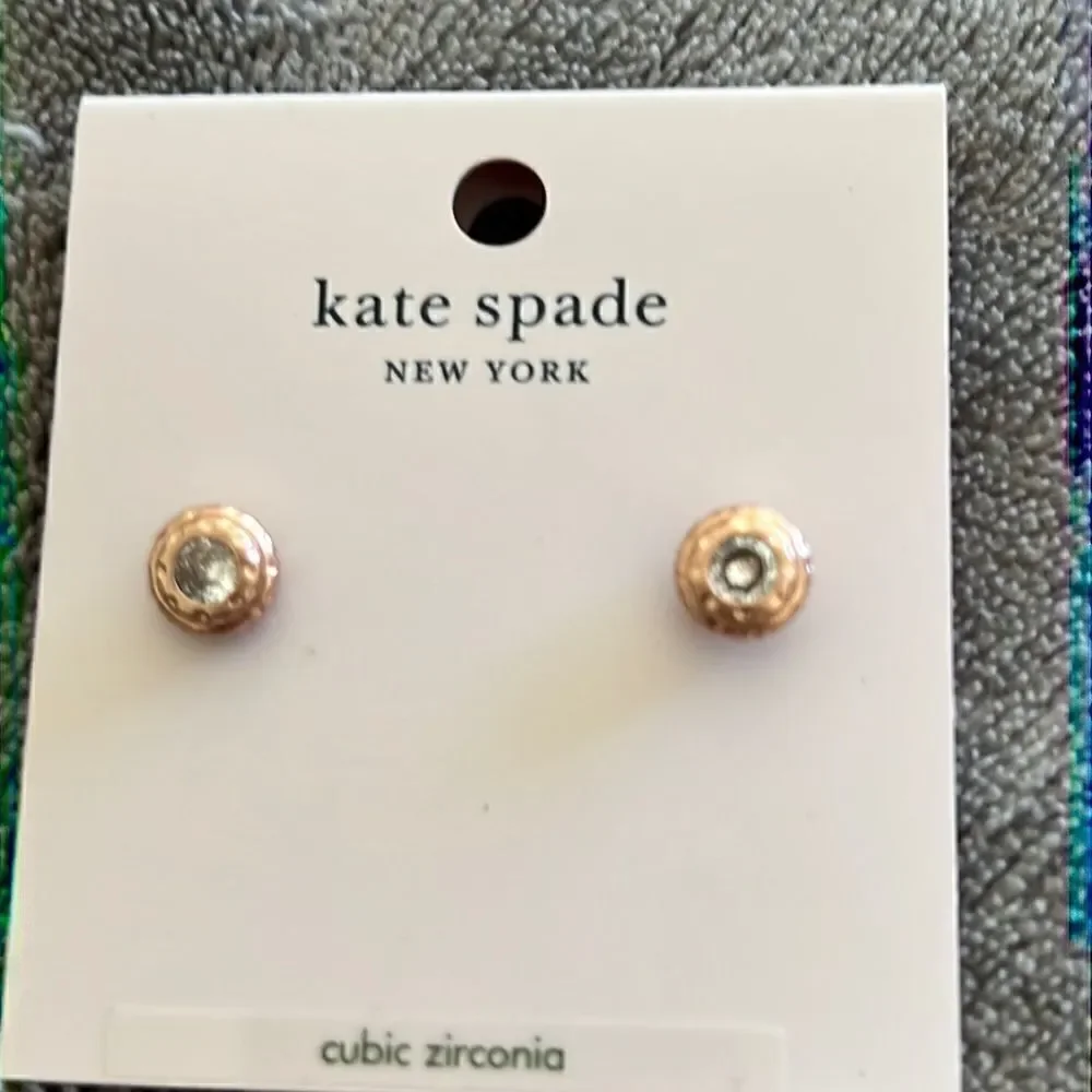 NWT KATE SPADE | Round studs rose gold I